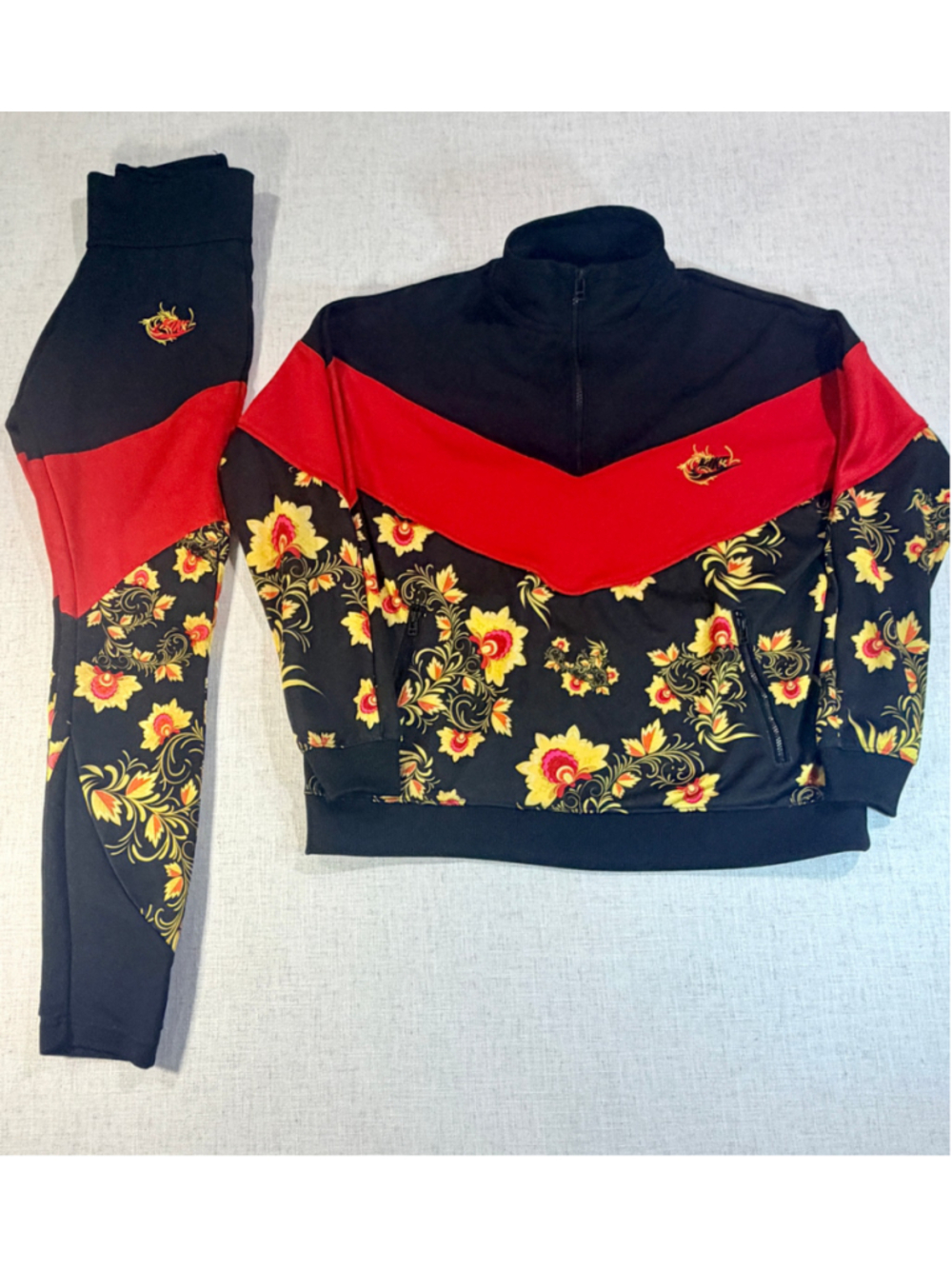 Nike Russian Floral Khokhloma Windrunner Half Zip Pullover & Leggings Set M S